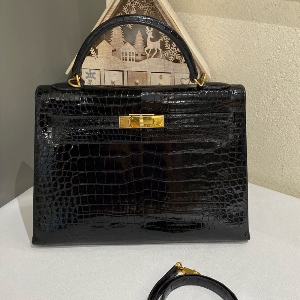 Hermes Kelly 32CM Black Crocodile with Gold Hardware